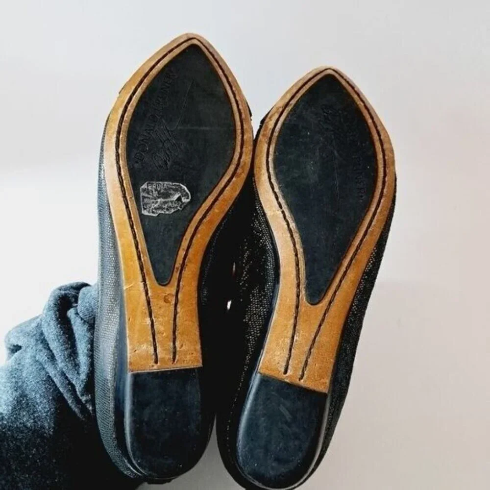 Donald J.Pliner Nevina Pointed Leather Metallic Flats Size‎ 6.5